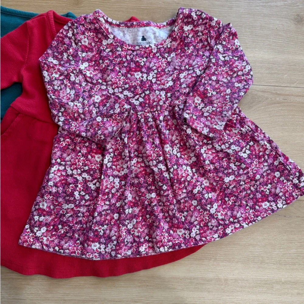 GAP - Set of 3 Ribbed Cotton Baby Dresses size 12-18 Months